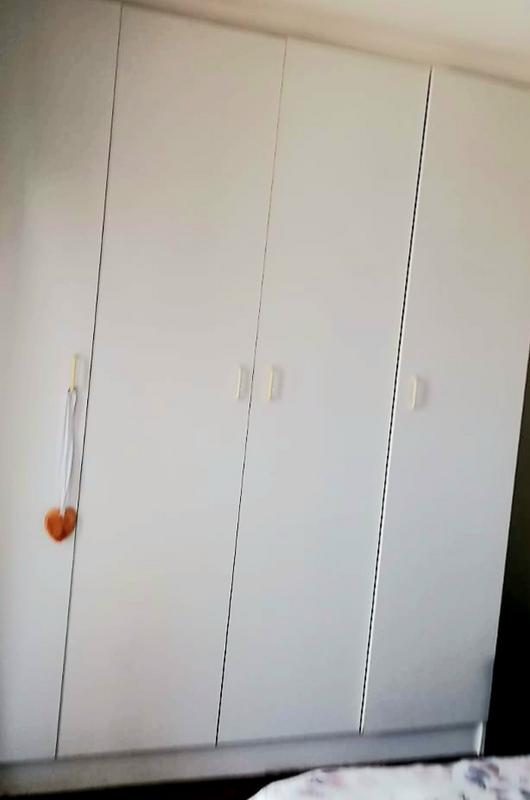 2 Bedroom Property for Sale in Gordons Bay Western Cape